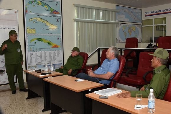 2707-defensa-civil-diaz-canel2.jpg