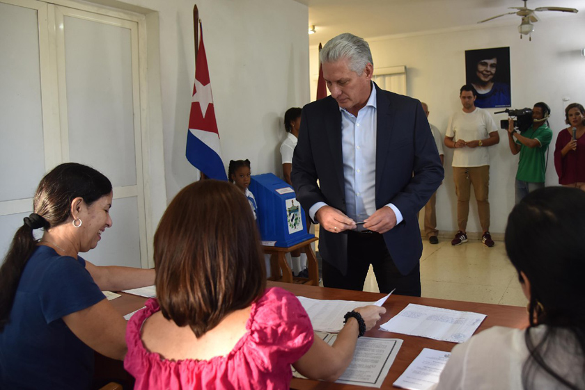 0-27-diaz-canel-voto-5.jpg