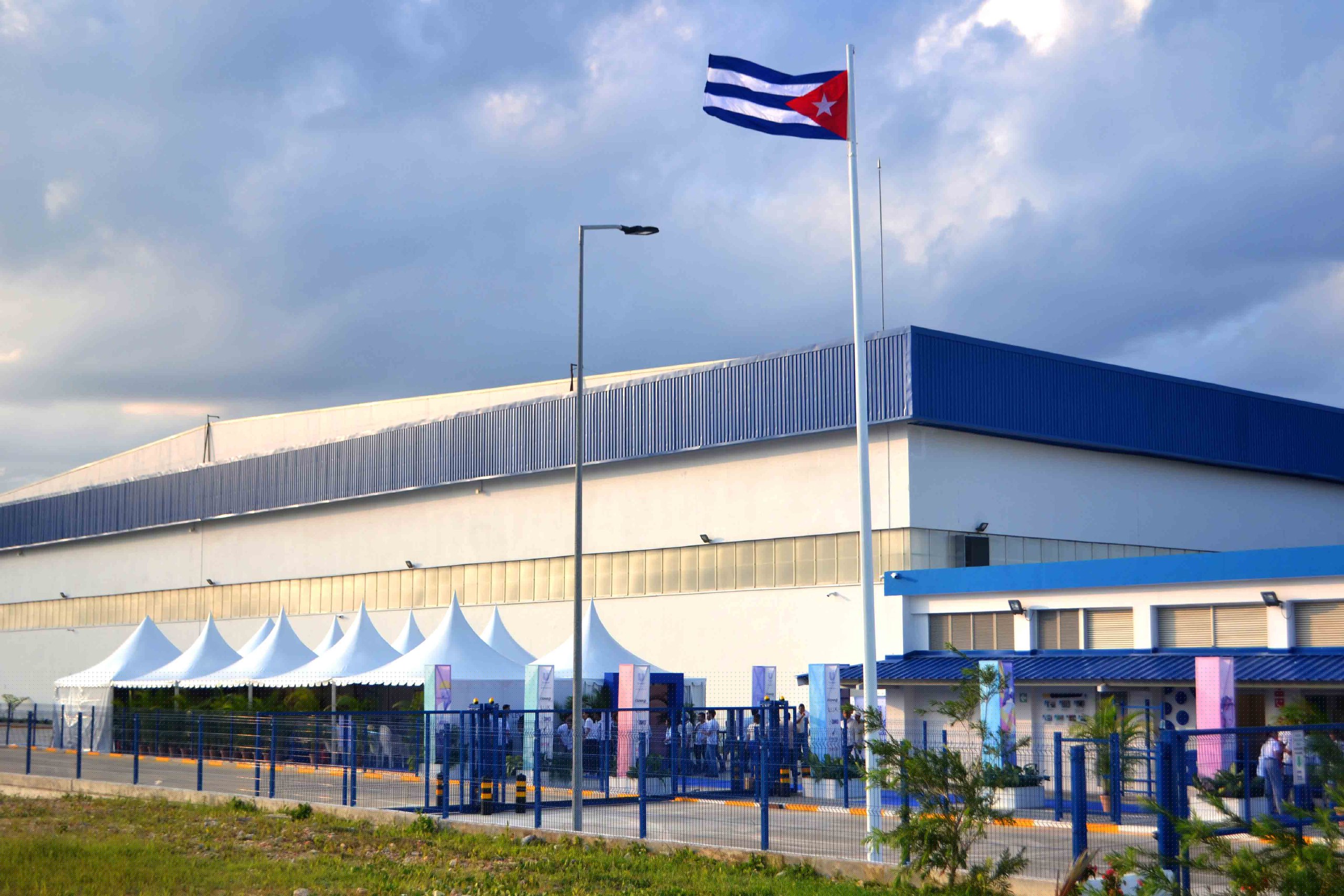 1411-planta de Unilever Suchel2.jpg
