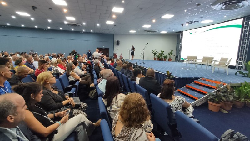 1011-convencion-agropat2.jpg