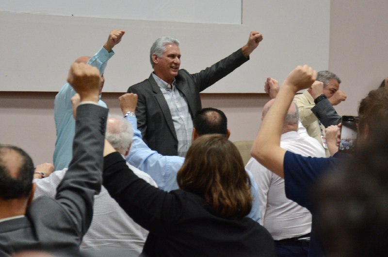 2910-Diaz-Canel-encuentro-partidista3.jpg