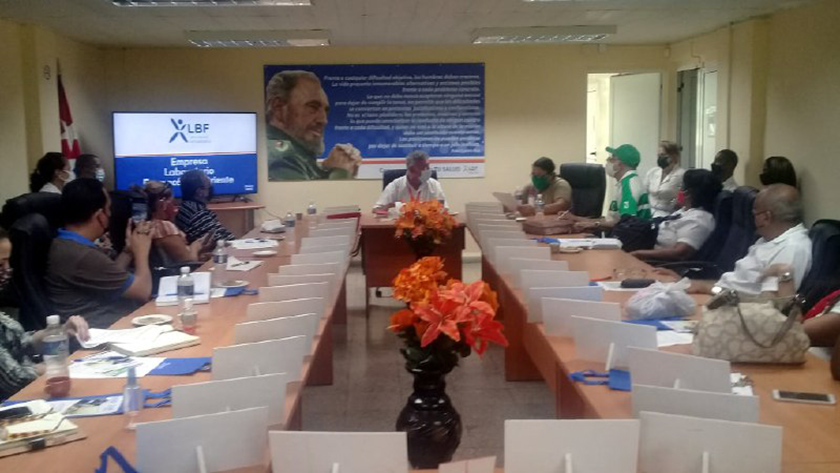 Jorge Oreste Fernández, director general de la entidad, presentó ante la prensa la campaña por el cincuentenario, a celebrarse el 22 de diciembre de 2022, y señaló que terminaron el año cumpliendo sus cinco líneas farmacéuticas a pesar de la pandemia y del recrudecimiento del bloqueo económico, comercial y financiero de Estados Unidos contra Cuba.