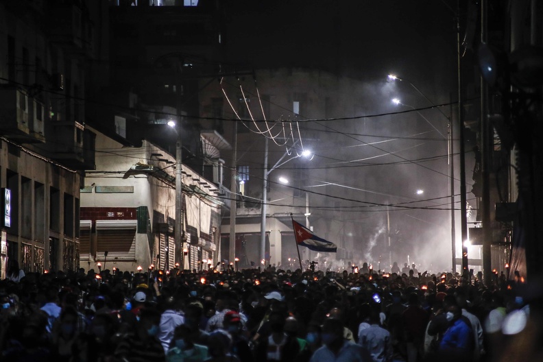 0-28-marcha-antorchas-la-habana-4.jpg