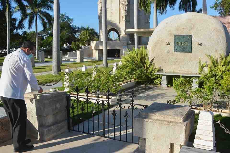 0101-homenaje-santa-ifigenia11.jpg