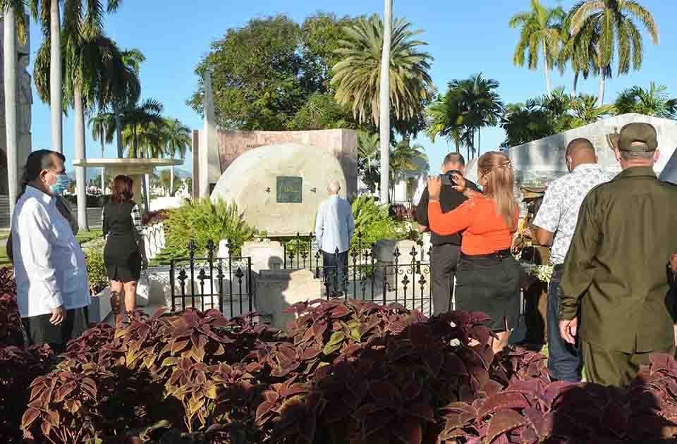 0101-homenaje-santa-ifigenia3.jpg