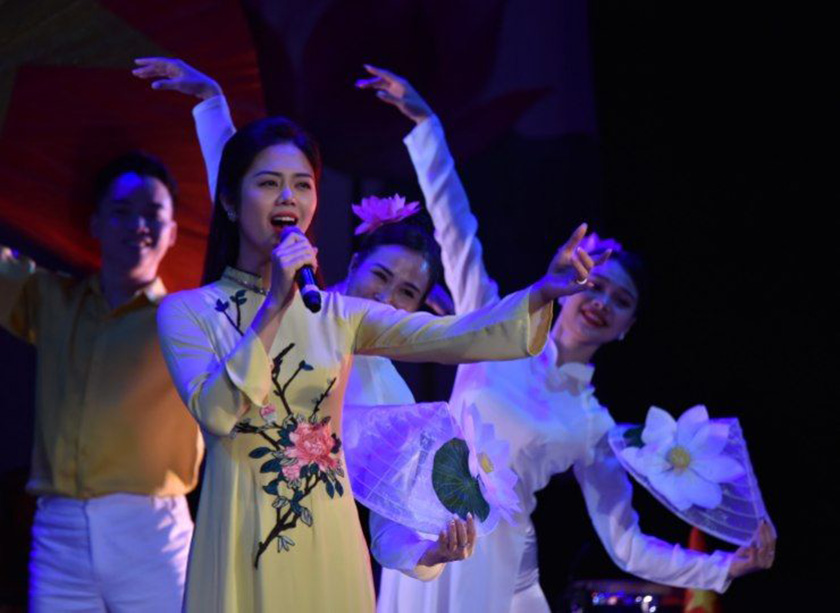 0-20-gala-vietnam-7.jpg