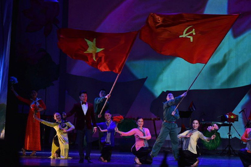 0-20-gala-vietnam-9.jpg