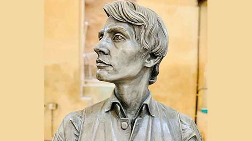Una escultura a la suiza Enriqueta Favez, primera mujer que vestida de hombre ejerció la medicina en América, será inaugurada en la Alameda de Paula de esta capital, en el aniversario 204 de su llegada al oriente de Cuba.