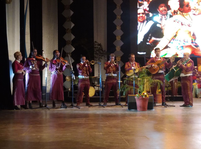 Inauguran 42 Festival del Caribe en Santiago de Cuba (+Fotos y Video) 11 0-03-festival-caribe-7.jpg