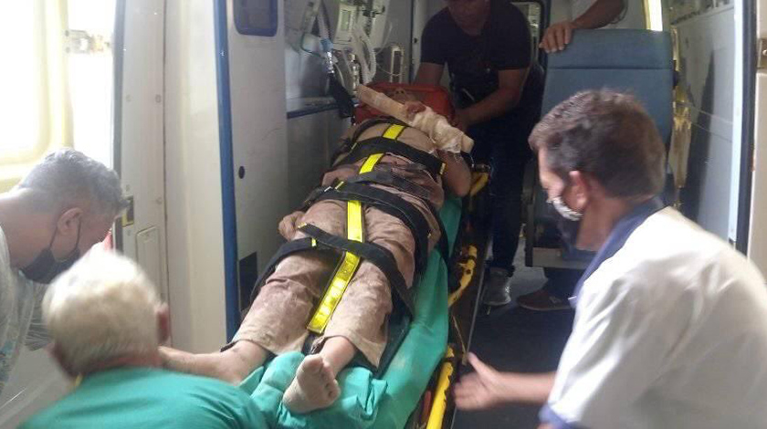 Fernando Herrera Ramírez fue rescatado hoy con vida luego de caer este domingo en un pozo de unos 15 metros de profundidad en el territorio de Cayo Mambí, en la zona de Mícara, Holguín, en cuyo fondo estuvo atrapado 26 horas.