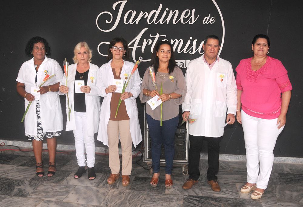 1203-médicos1.jpg