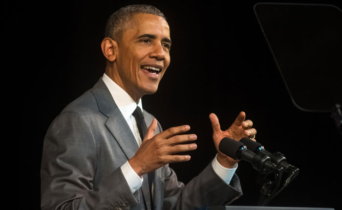 Obama: We are here to extend a hand of friendship to the Cuban people