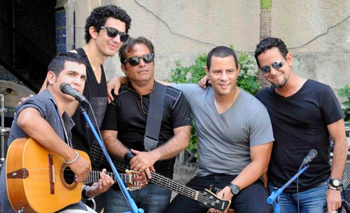 Integrantes del grupo Buena Fe durante la grabación de la nueva versión del video-clip Pi 3,14, en La Habana, Cuba, el 8 de abril de 2015. AIN FOTO/Roberto MOREJÓN RODRÍGUEZ Integrantes del grupo Buena Fe durante la grabación de la nueva versión del video-clip Pi 3,14, en La Habana, Cuba, el 8 de abril de 2015. AIN FOTO/Roberto MOREJÓN RODRÍGUEZ