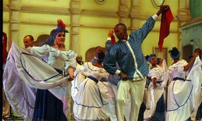 Fiesta del Tinajón Promueve los valores más autóctonos del arte. / Foto: Rodolfo BLANCO CUE fiesta_tinajon1.jpg