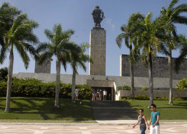 monumento-che.jpg