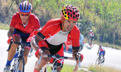 Alcolea, campeón de la última Vuelta a Cuba en 2010, archiva 34 puntos en ocho jornadas para aventajar al chileno Pedro Palma, dueño de 22, y al argentino Ariel Sivori (13). alcolea_ciclista.jpg