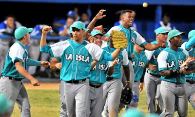 sla de la Juventud elimina a Industriales en el béisbol cubano. beisbol_isla_juventud.jpg