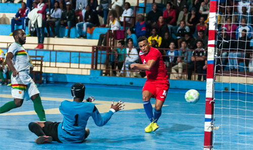 Cuba and Curacao go for the title in futsal tournament