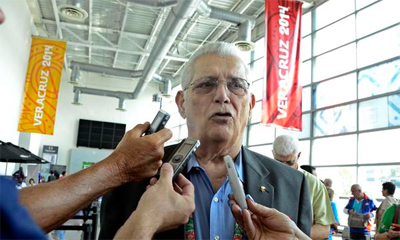 Declaraciones a la prensa de Hector Cardona presidente de la ODECABE, durante la llegada de delegación cubana, integrada por 352 deportistas, que participará en los XXII Juegos Centroamericanos y del Caribe, en Veracruz, en México, el 12 de noviembre de 2014. hector_cardona.jpg