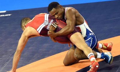 Con la intención de foguearse en la arena internacional, siete gladiadores cubanos competirán en la edición 41 del Torneo Internacional de Lucha Henry Deglane, previsto a celebrarse el venidero mes en Niza, Francia. lucha_libre_toronto_1.jpg