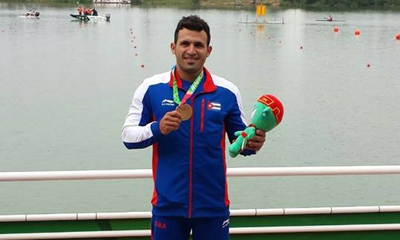 Serguey Torres, primer medallista de oro de Cuba en los Juegos Centroamericanos y del Caribe Veracruz 2014. Foto: veracruz2014.mx Serguey Torres, primer medallista de oro de Cuba en los Juegos Centroamericanos y del Caribe Veracruz 2014. Foto: veracruz2014.mx