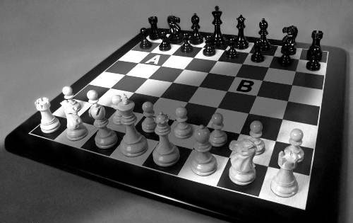 Hoy se decide la ultima ronda del zonal oriental masculino de ajedrez, con sede en Holguin, Cuba Hoy se decide la ultima ronda del zonal oriental masculino de ajedrez, con sede en Holguin, Cuba