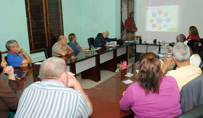 Conferencia de prensa para presentar a la nueva entidad, la Empresa de Transporte de Hidrocarburos y Derivados por Ductos, perteneciente a la organización estatal Cubapetróleos (Cupet), en La Habana, Cuba, el 19 de noviembre de 2014. AIN FOTO/Roberto MOREJÓN RODRÍGUEZ Conferencia de prensa para presentar a la nueva entidad, la Empresa de Transporte de Hidrocarburos y Derivados por Ductos, perteneciente a la organización estatal Cubapetróleos (Cupet), en La Habana, Cuba, el 19 de noviembre de 2014. AIN FOTO/Roberto MOREJÓN RODRÍGUEZ