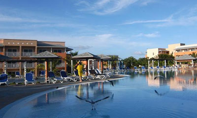 El Hotel Pestana Cayo Coco, un producto diferenciador e innovador, en la oferta actual del destino turístico Jardines del Rey, en Ciego de Ávila, Cuba, 15 de julio de 2014. AIN FOTO hotel_jardines_rey.jpg