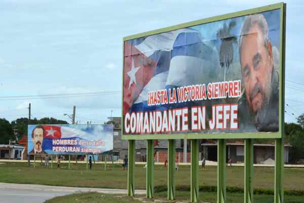 Gigantografía en homenaje a  Fidel Castro, el líder de la Revolución cubana, en la Plaza de la Patria, de la ciudad de Bayamo, en la provincia Granma, Cuba, el 27 de noviembre de 2016. ACN FOTO/Armando Ernesto CONTRERAS TAMAYO