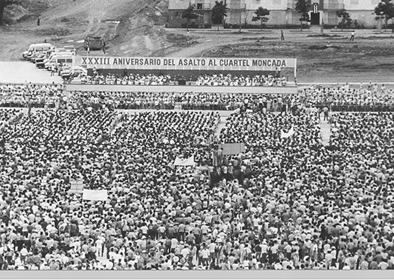 acto-por-el-26-de-julio-en-ss-en-1986.jpg