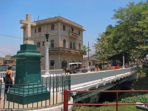 puente-de-la-cruz.jpg