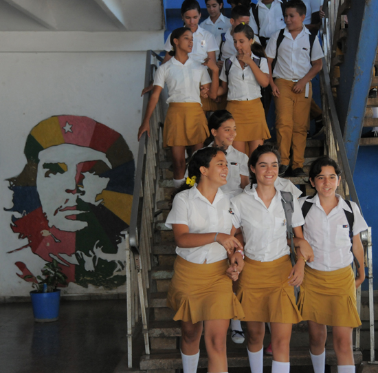 0824-pioneros-escuela2.jpg