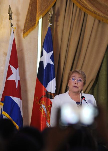 Michelle Bachelet, presidenta de Chile, interviene en la inauguración del Foro Empresarial Chile-Cuba, efectuado en el Hotel Nacional de Cuba, el 8 de enero de 2018. ACN FOTO/Omara GARCÍA MEDEROS