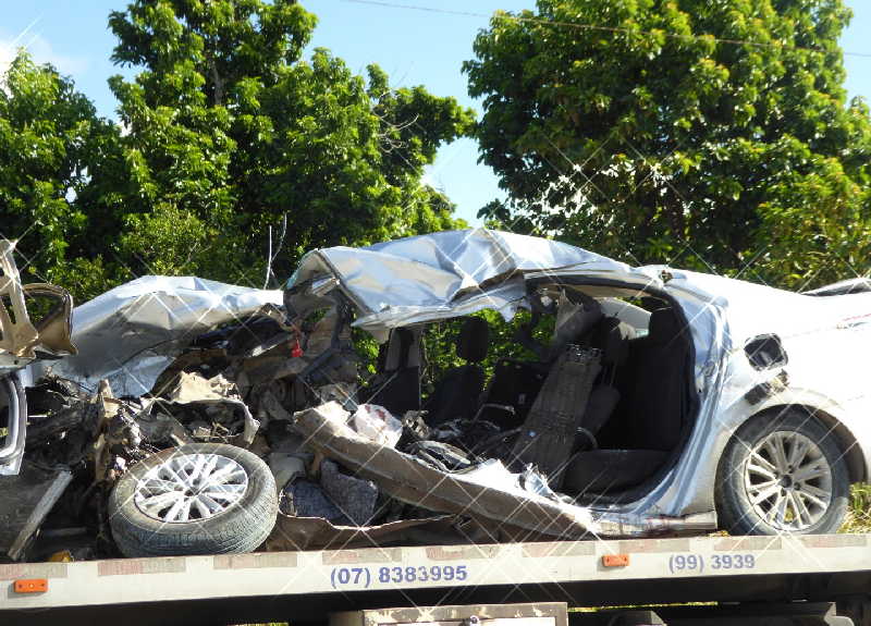 Accidente de Jatibonico El siniestro ocurrió al impactarse un auto de turismo con un camión de pasajeros.