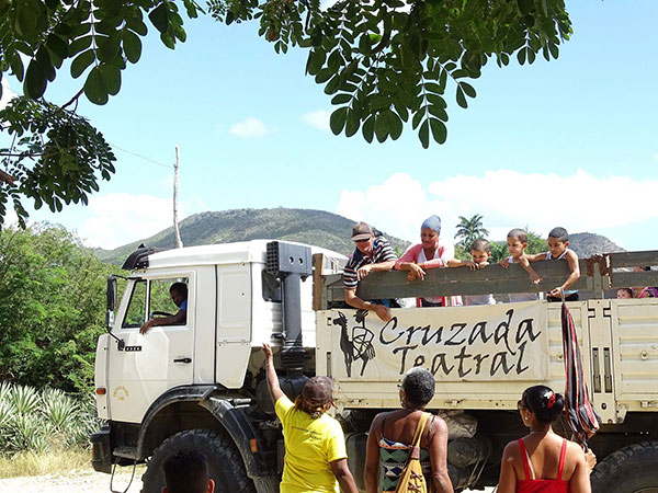 El emblemático camión que transporta a la Cruzada.
