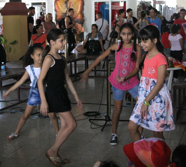 0630-plaza-marqueta3.jpg