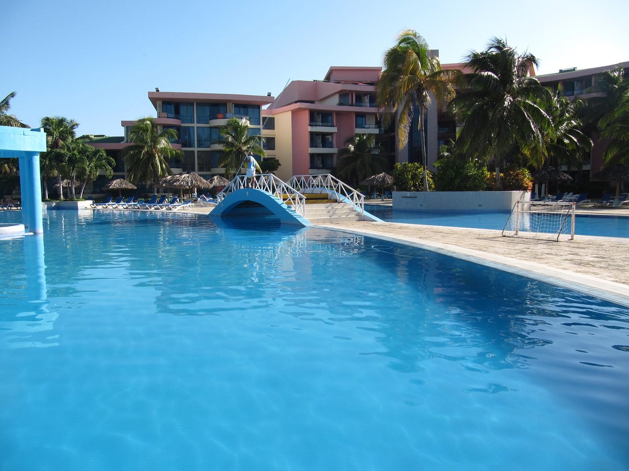 0904-muthu-varadero.jpg