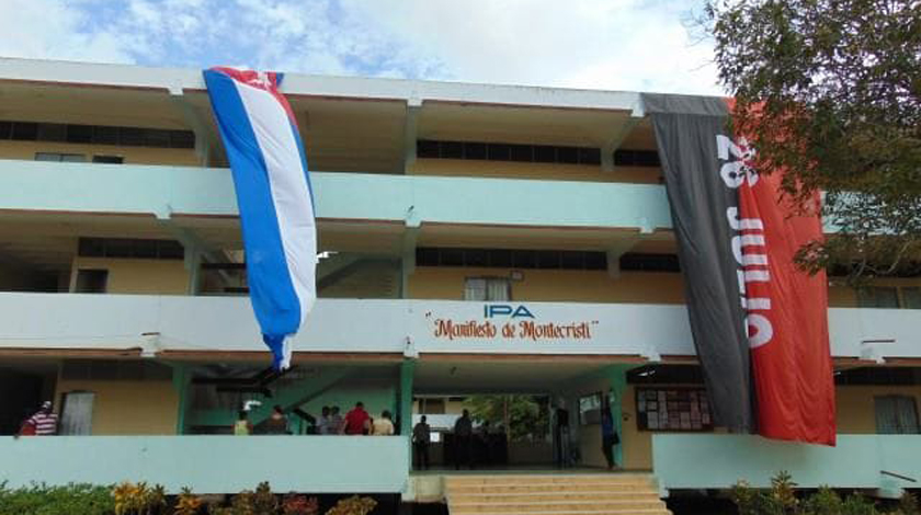 1208-escuela.jpg