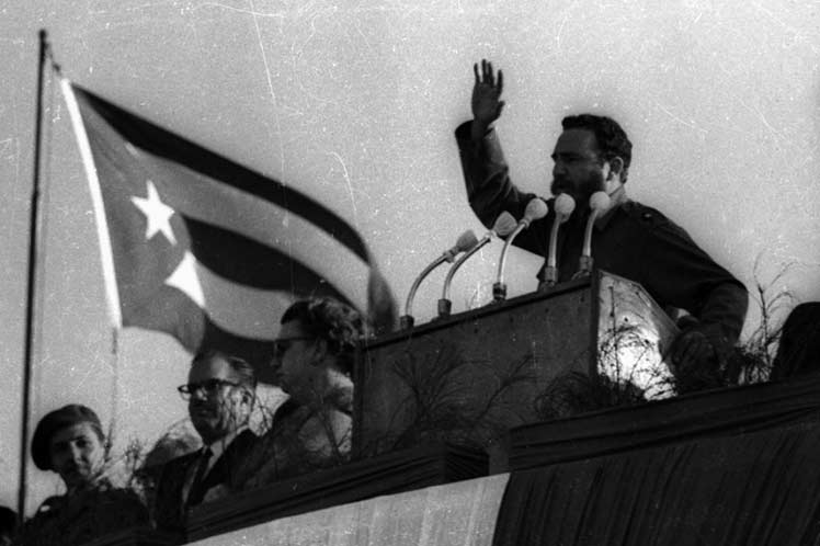 0204-fidel-declarac-habana1.jpg