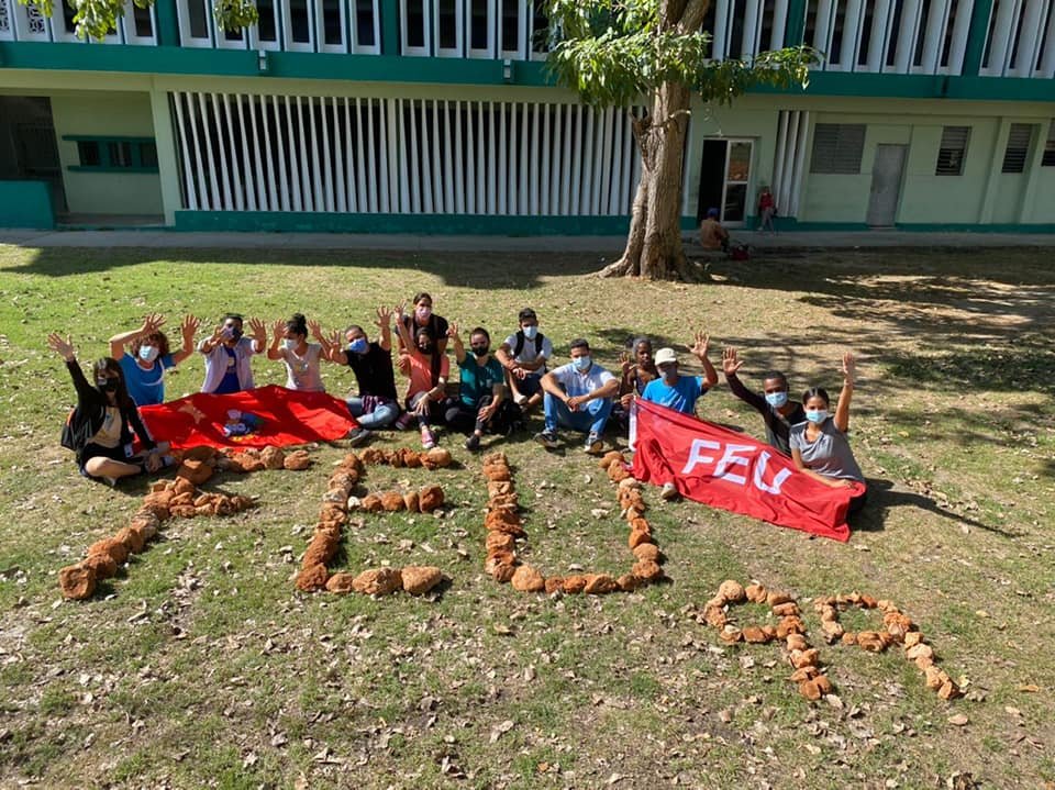 Celebran aniversario 99 de la Federación Estudiantil Universitaria