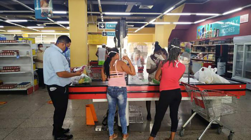 A partir de la flexibilización de las medidas higiénico-sanitarias en el territorio nacional debido a la mejora de la situación epidemiológica, se amplía, a partir de hoy, el horario de servicio en varias unidades de las cadenas de tiendas CARIBE y CIMEX.