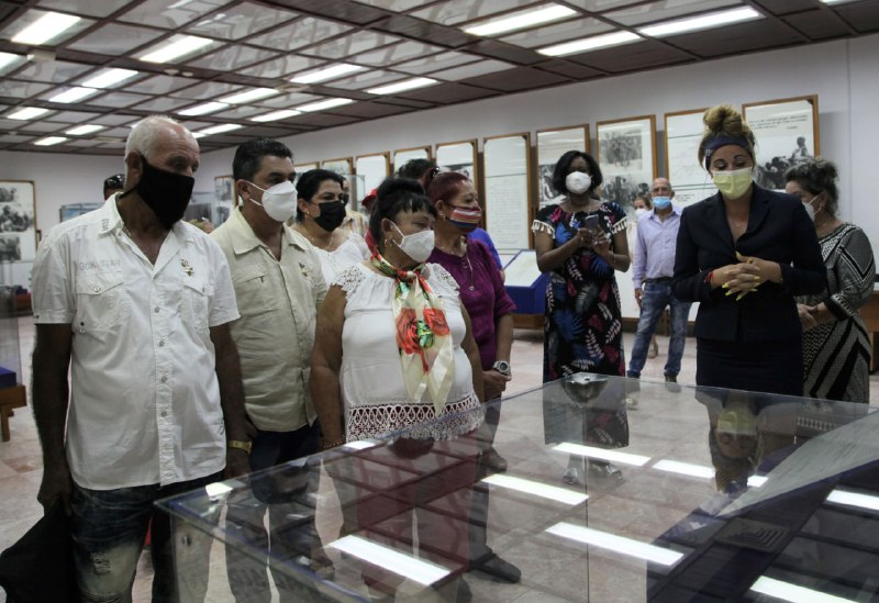 Juana María y Ramón por un desfile que promete ser histórico (+Fotos)