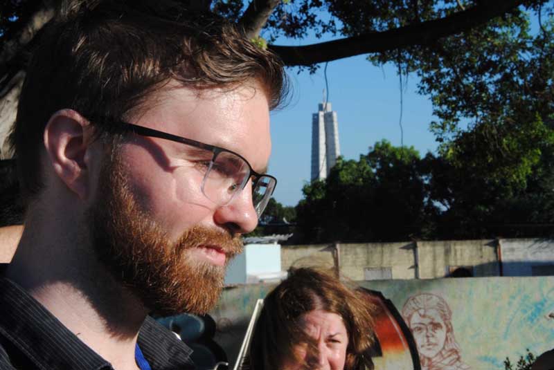 0-27-visita-barrio-la-timba-7.jpg