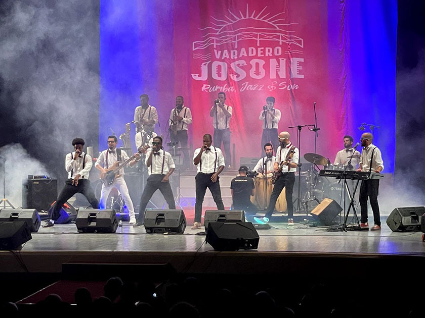 0823- josone.jpg