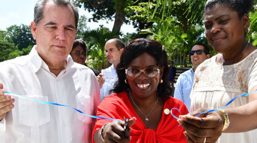 Con el objetivo de incorporar a los espacios académicos mecanismos legales de facilitación social, la Universidad de Oriente (UO), en Santiago de Cuba, inauguró hoy la primera clínica jurídica establecida dentro de la institución.