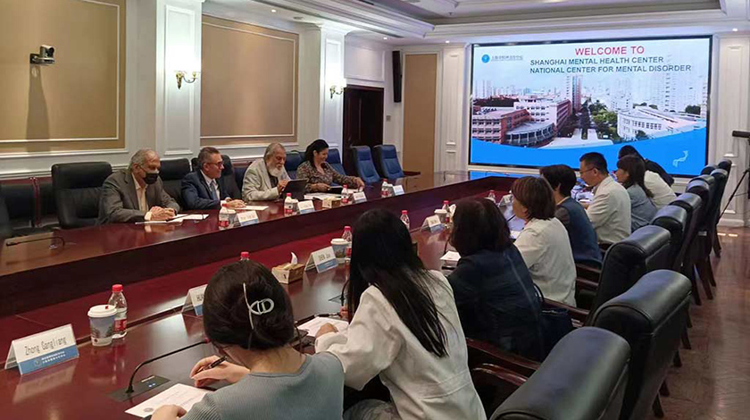 China y Cuba profundizaron hoy sus vínculos en neurociencias tras concluir aquí una visita de científicos de la isla, quienes intercambiaron experiencias con sus contrapartes del gigante asiático.