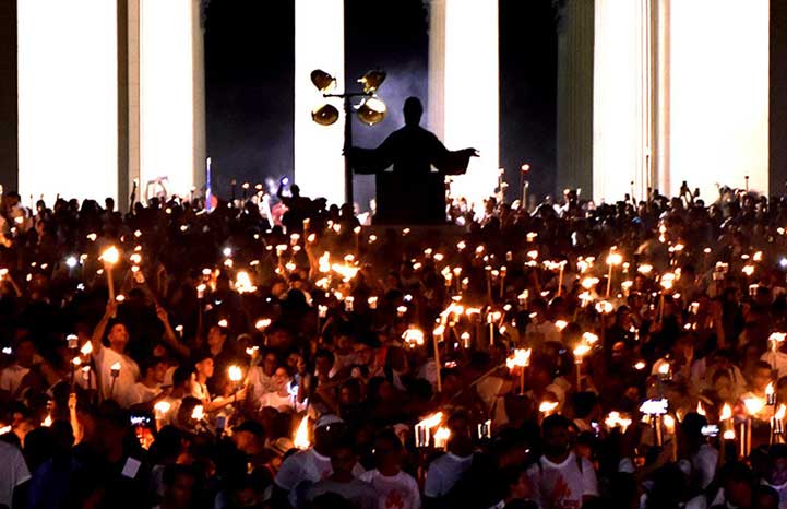 2701 marcha antorchas5