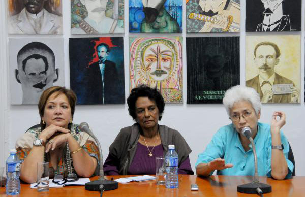  Arleen Rodríguez, Marta Rojas y Susana Lee, premios nacionales de periodismo José Martí.