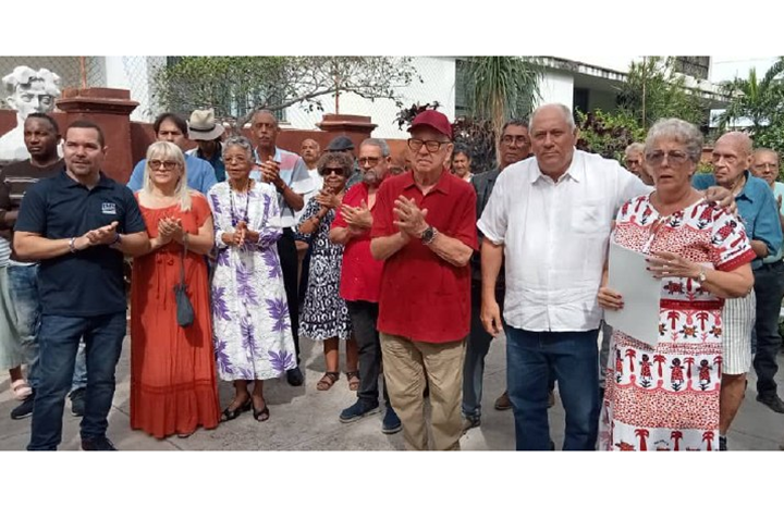 Artistas reafirman causa común por Cuba y por la paz