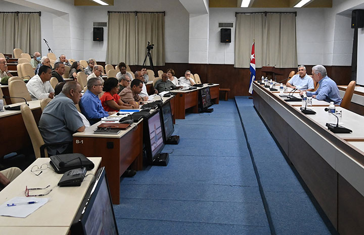 El petróleo crudo cubano sí se puede refinar